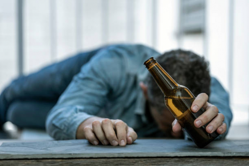 Onde Fazer Internação de Mulheres Viciadas em álcool Americana - Internação de Homens com Vício em álcool